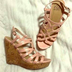 Size 6 pink wedges!